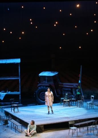 Scénographie : <strong>Chantal Thomas </strong>- Mise en scène : Laurent Pelly - Théâtre du Mariinsky, St Pétersbourg- 2011